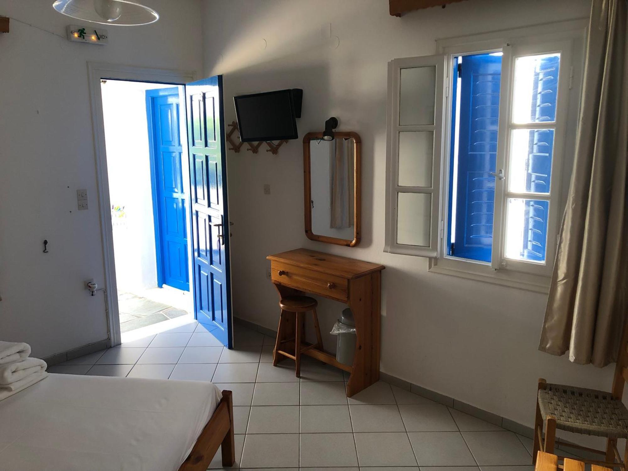 Aparthotel Petradi Sifnos à Platis Gialos  Extérieur photo