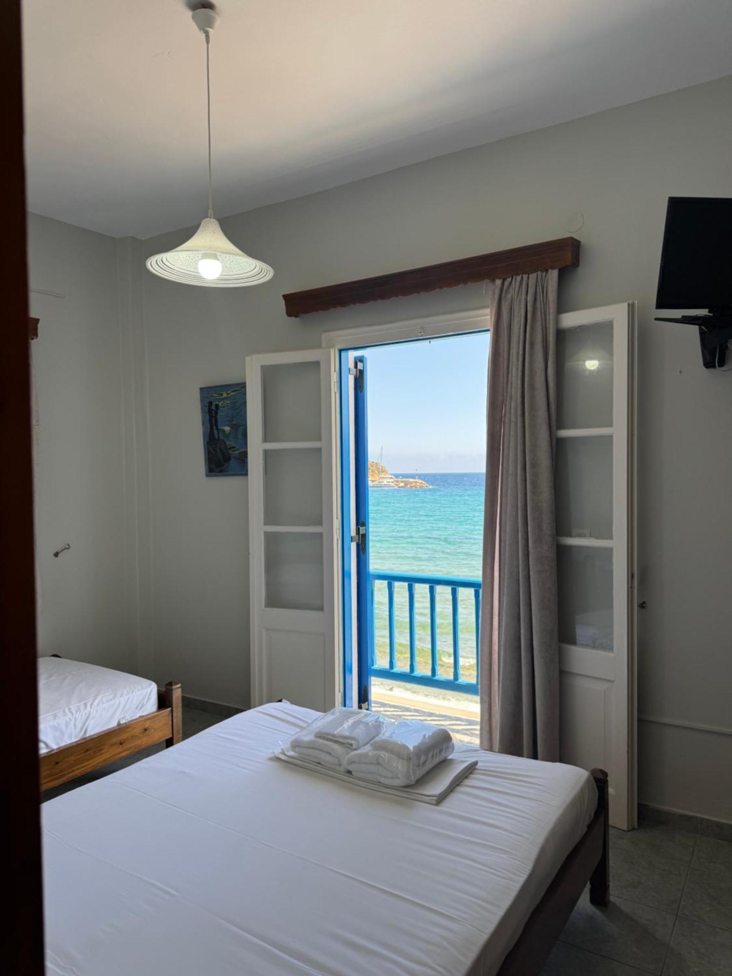 Aparthotel Petradi Sifnos à Platis Gialos  Extérieur photo