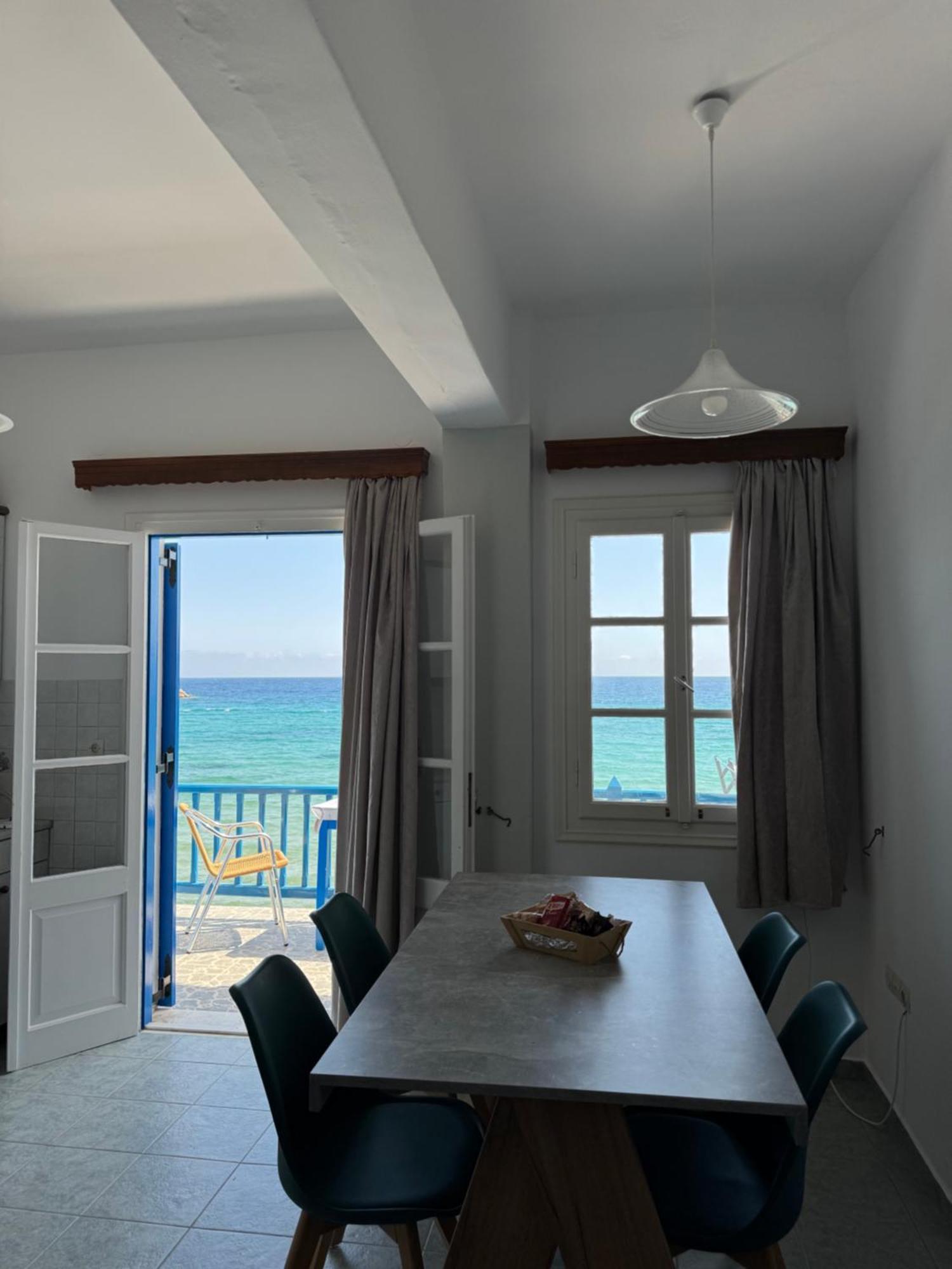 Aparthotel Petradi Sifnos à Platis Gialos  Extérieur photo